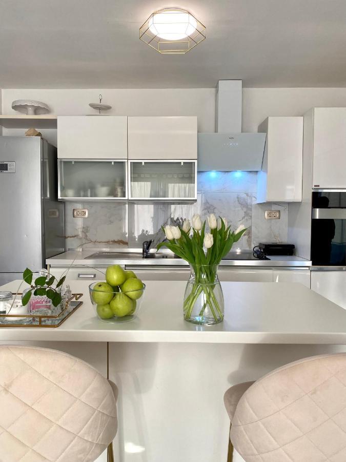 Apartman Bartol Betina  Eksteriør bilde