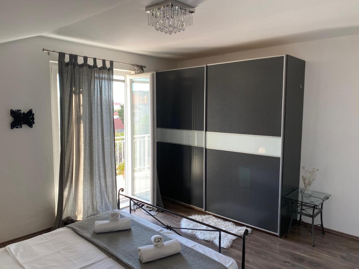Apartman Bartol Betina  Eksteriør bilde