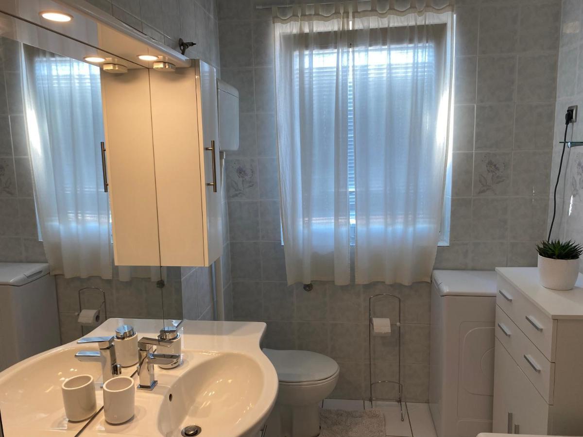 Apartman Bartol Betina  Eksteriør bilde