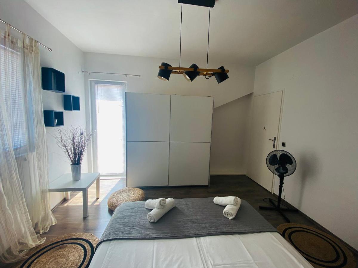 Apartman Bartol Betina  Eksteriør bilde
